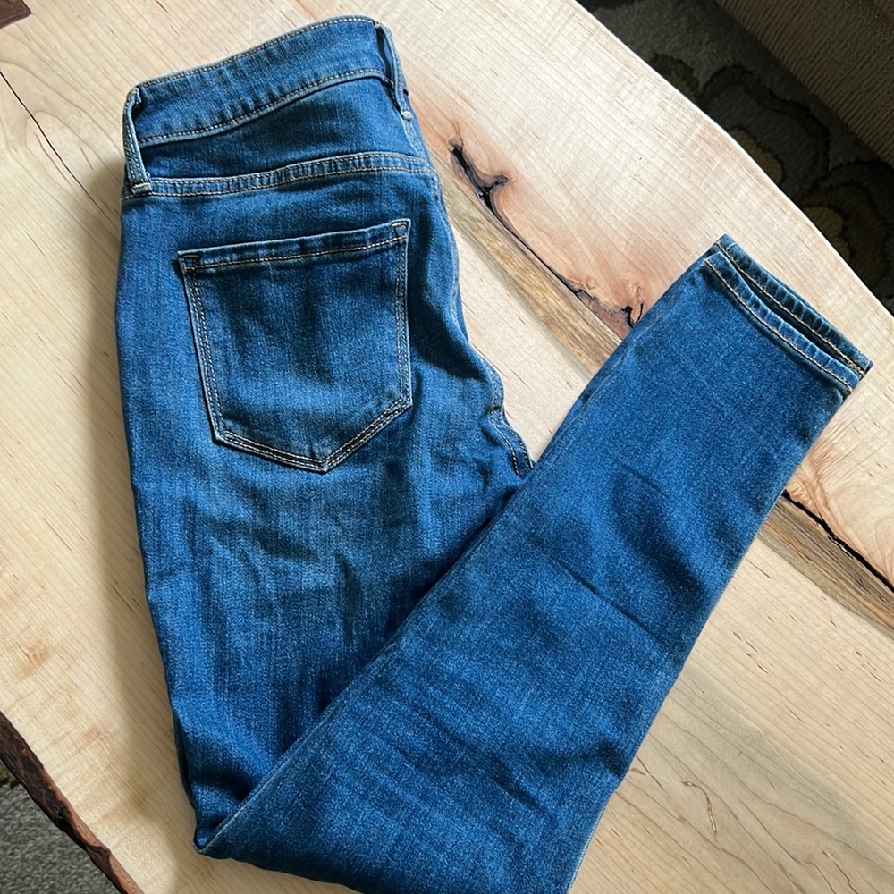 Old Navy High Rise Super Skinny Jeans